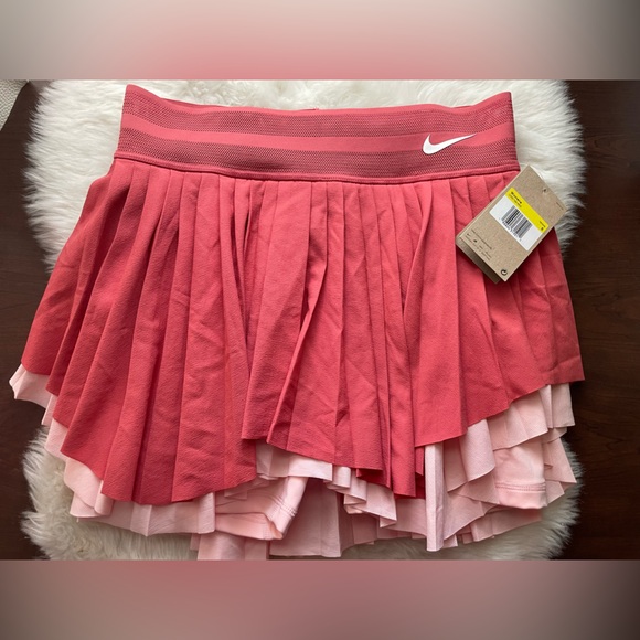 New! Nike Pleated Mini Tennis Skirt - Picture 1 of 5